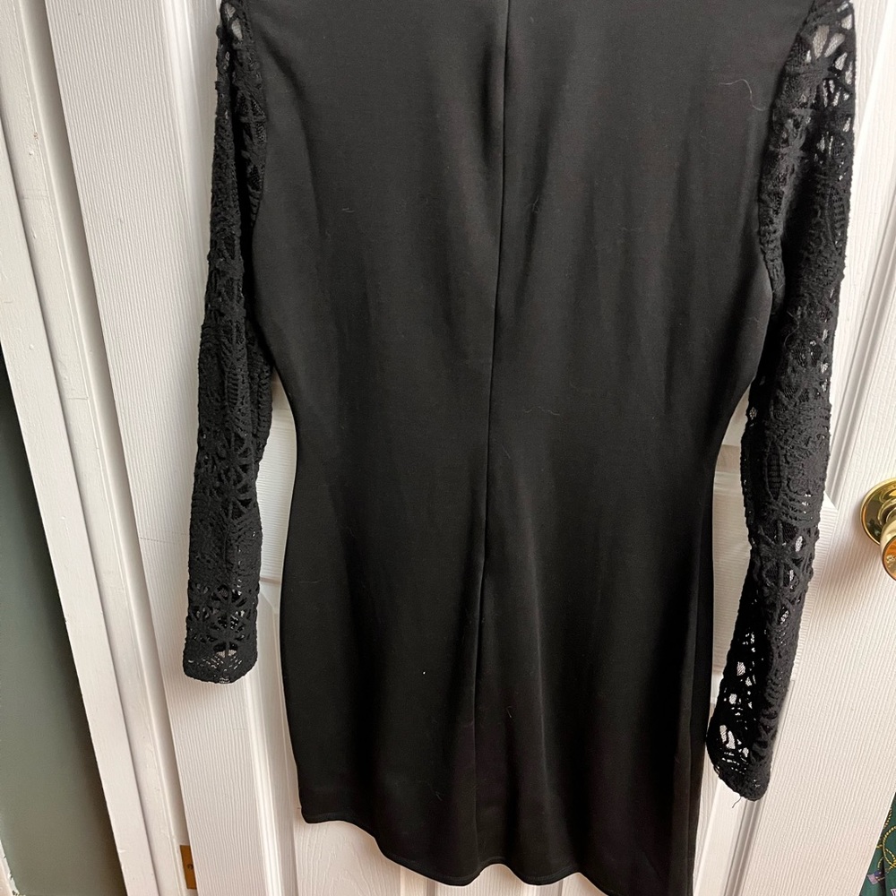 Lulus Bodycon lace sleeve dress - Picture 5 of 5